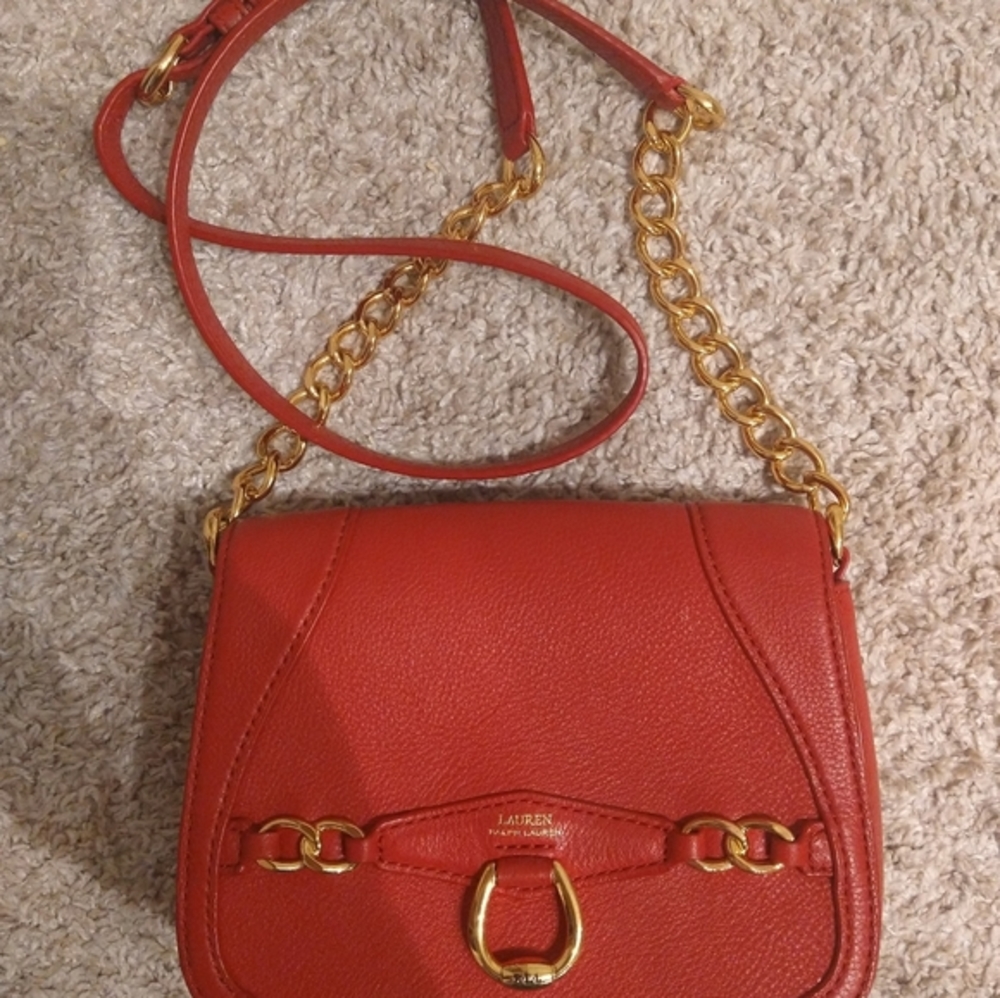 Crossbody handbag
